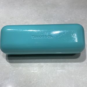 Tiffany & Co. glass case only ⭐️⭐️⭐️⭐️